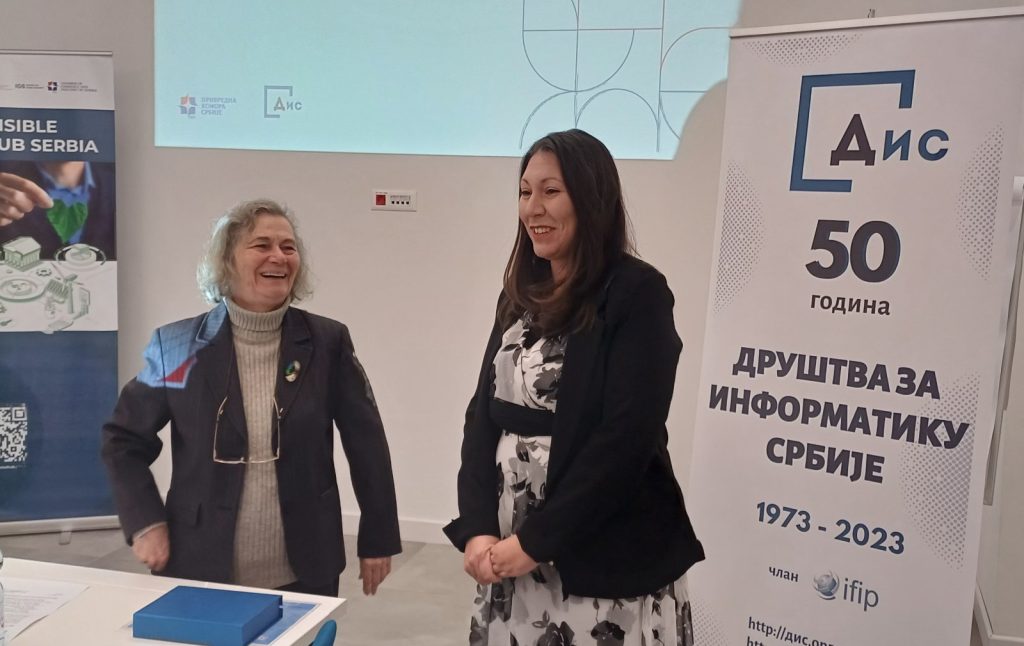 DIS-DanInformaticara2025-10